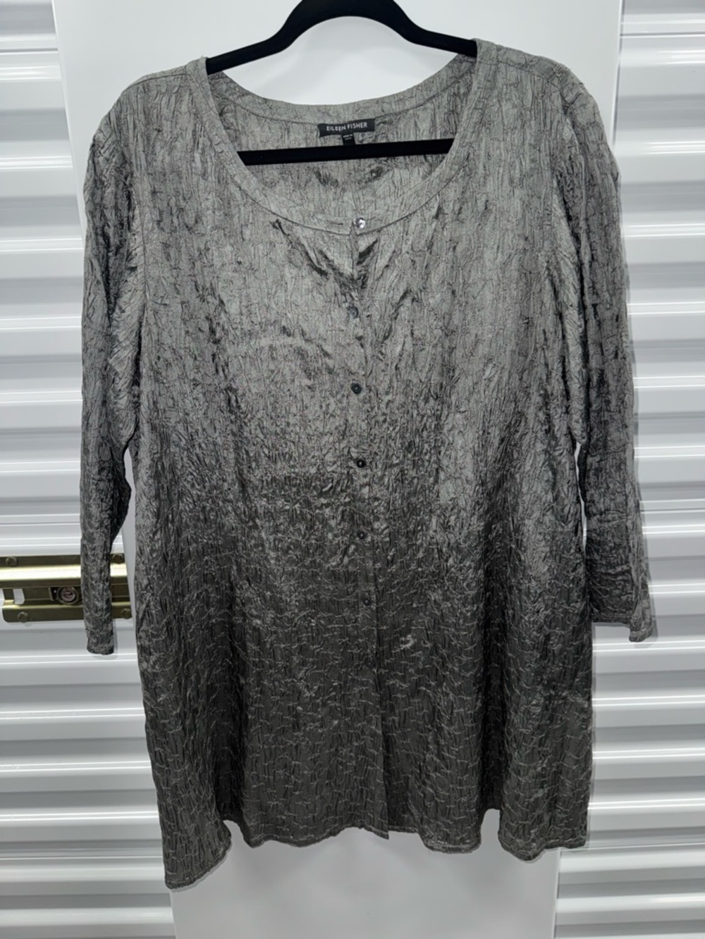 Eileen Fisher Silver Crinkled Button-Front Tunic Top